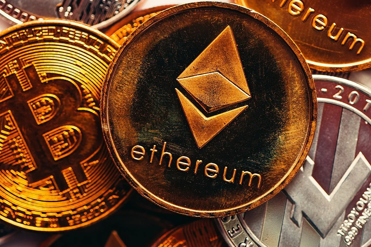Este es el precio de las principales criptomonedas hoy, lunes 3 febrero:  Bitcoin y Ethereum | Descubre