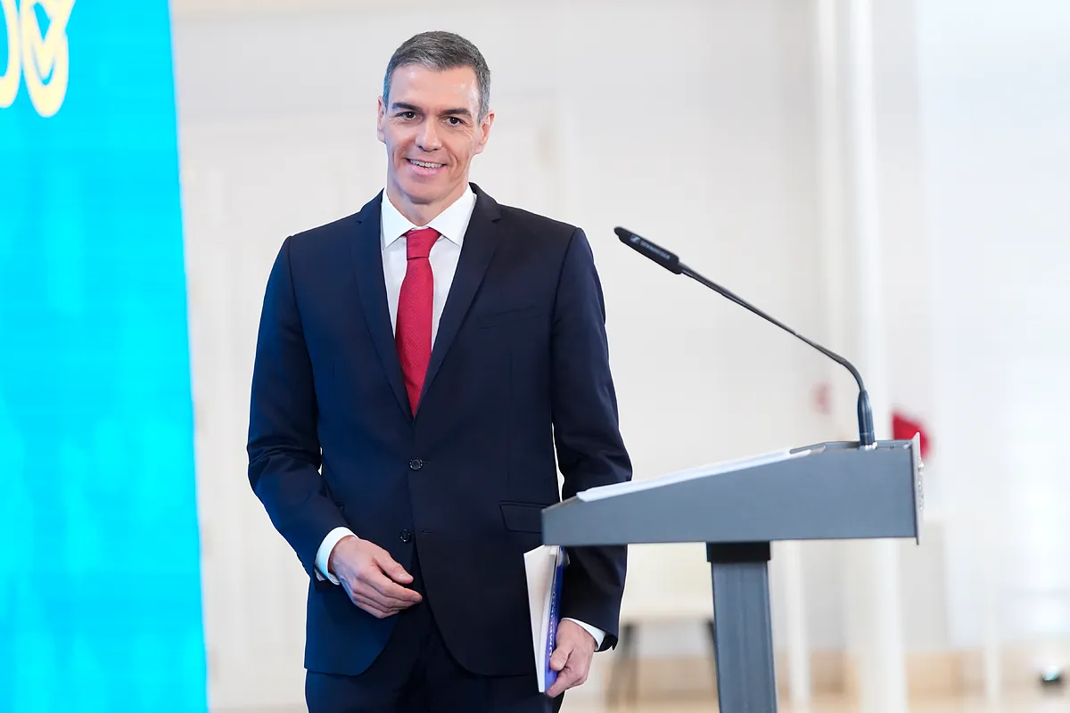 Así es 'Monstruo', la lista de canciones favoritas de Pedro Sánchez en 2025: indie, rock, Rosalía y cierre de recuerdo a Extremoduro