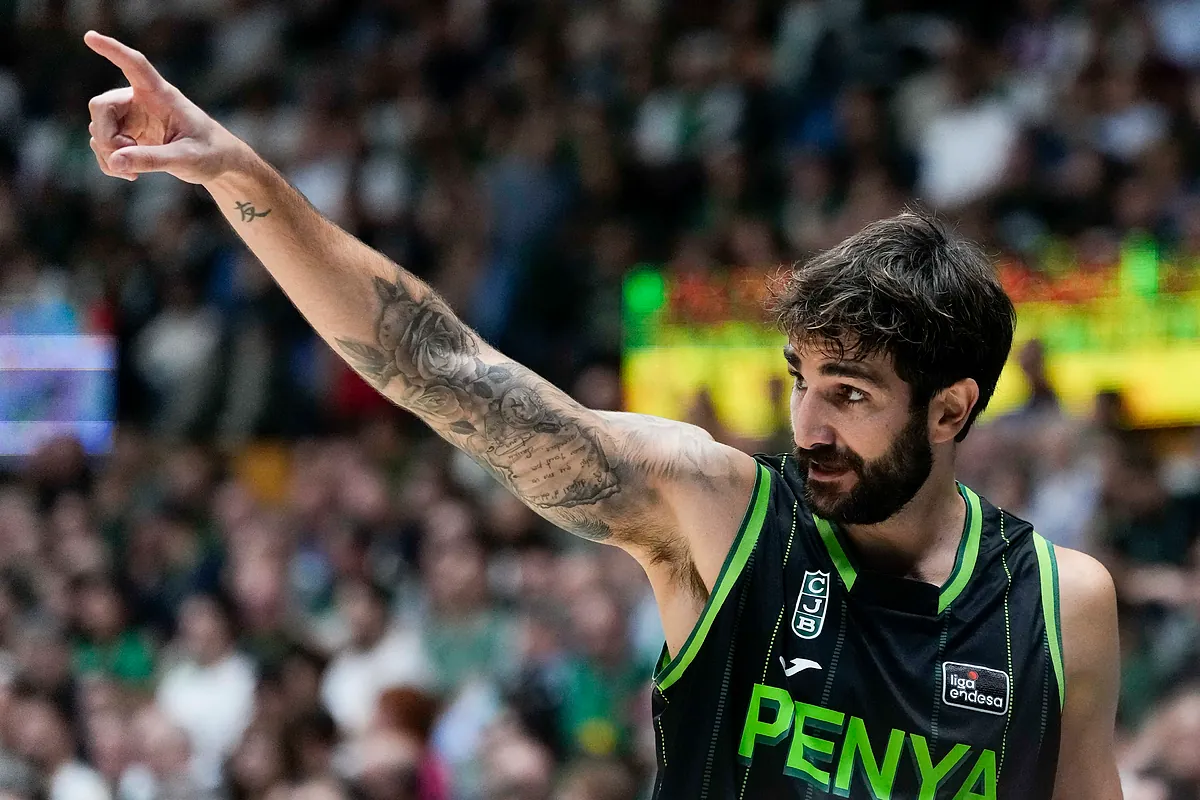 Confluence Valley and Ricky Rubio agree to take Joventut Badalona