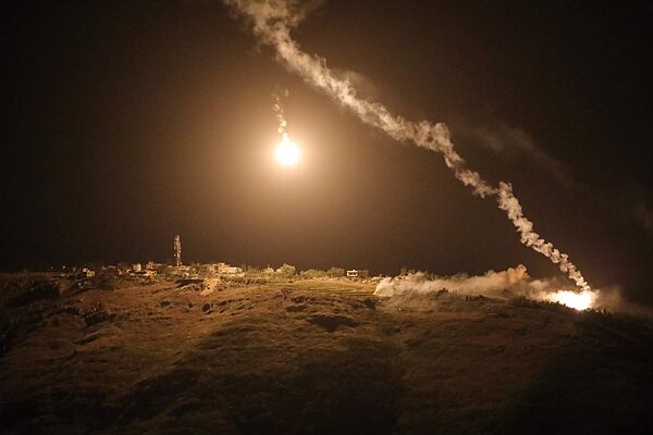 Bombardeos israelíes sobre la localidad de Arnoun, en el Líbano.
