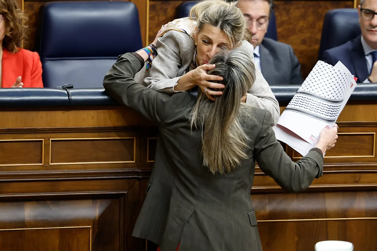 Sumar pide a Podemos que se una a las izquierdas para evitar que "los vendepatrias lleguen al poder"