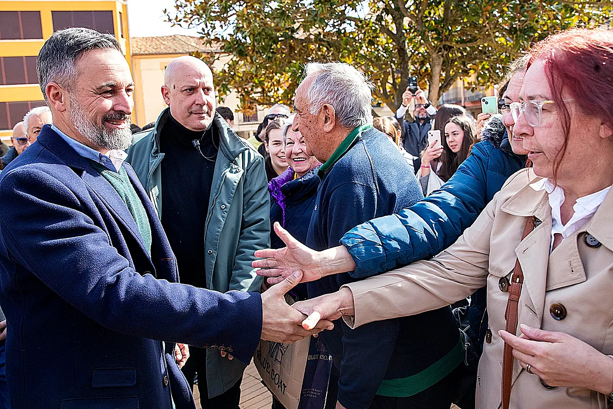 "El hermetismo es total, puede pasar cualquier cosa": las horas definitivas en la investidura de Guardiola