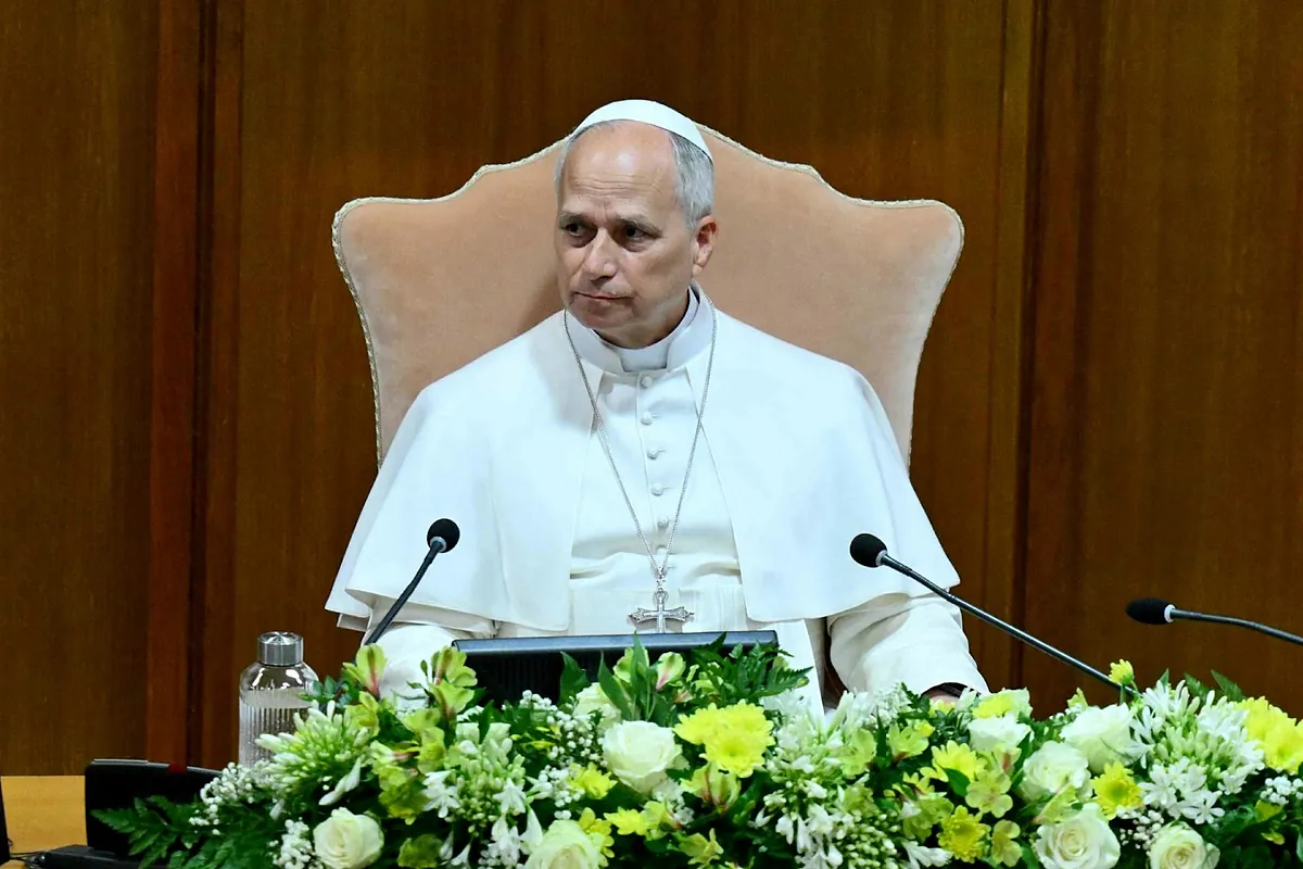 El Papa León XIV asegura que la IA debe ser "desarmada": "Cambia cómo se libra la guerra"