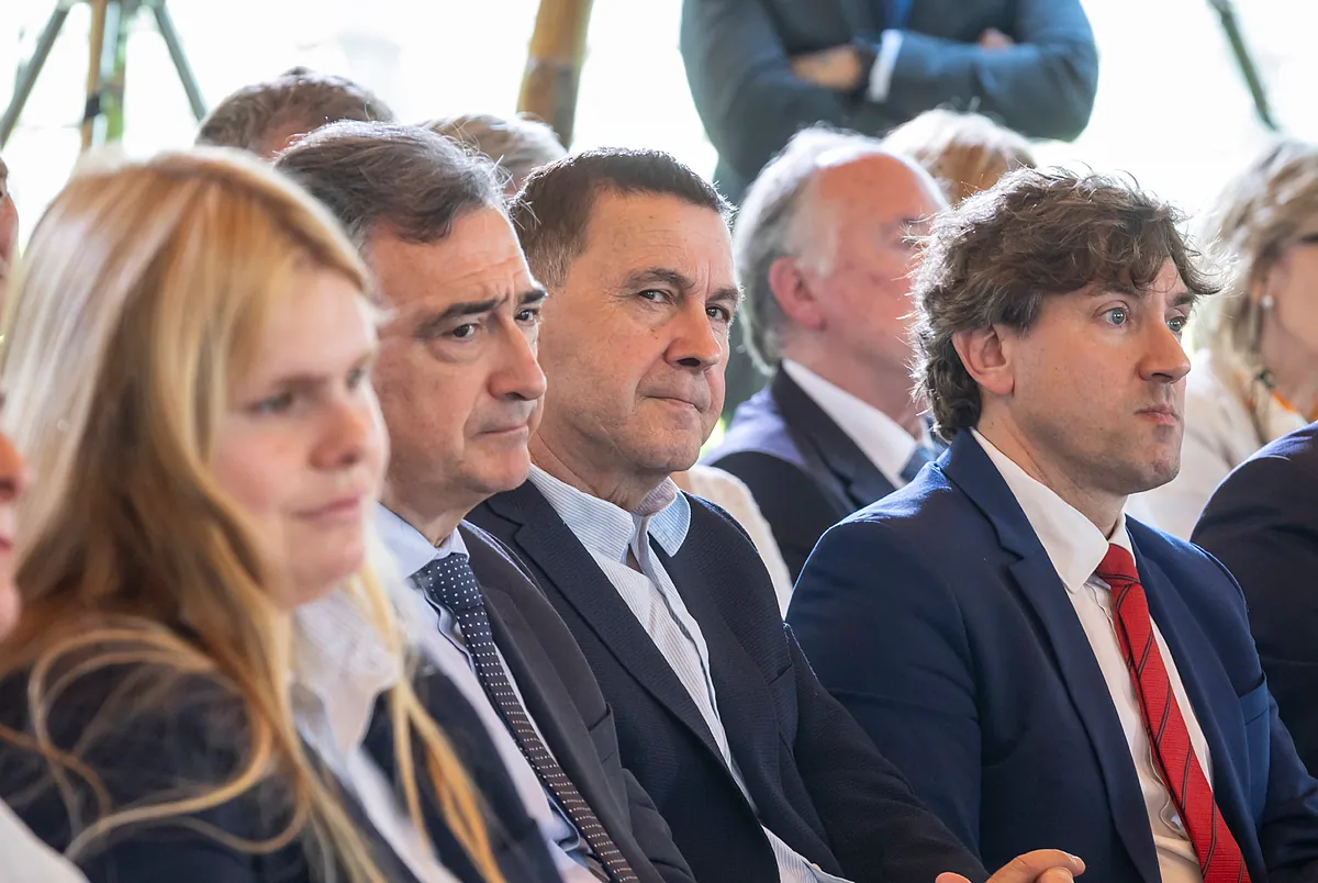 Otegi, dispuesto a firmar junto a PNV y a PSE la reforma del Estatuto vasco si supone un "salto cualitativo" de autogobierno