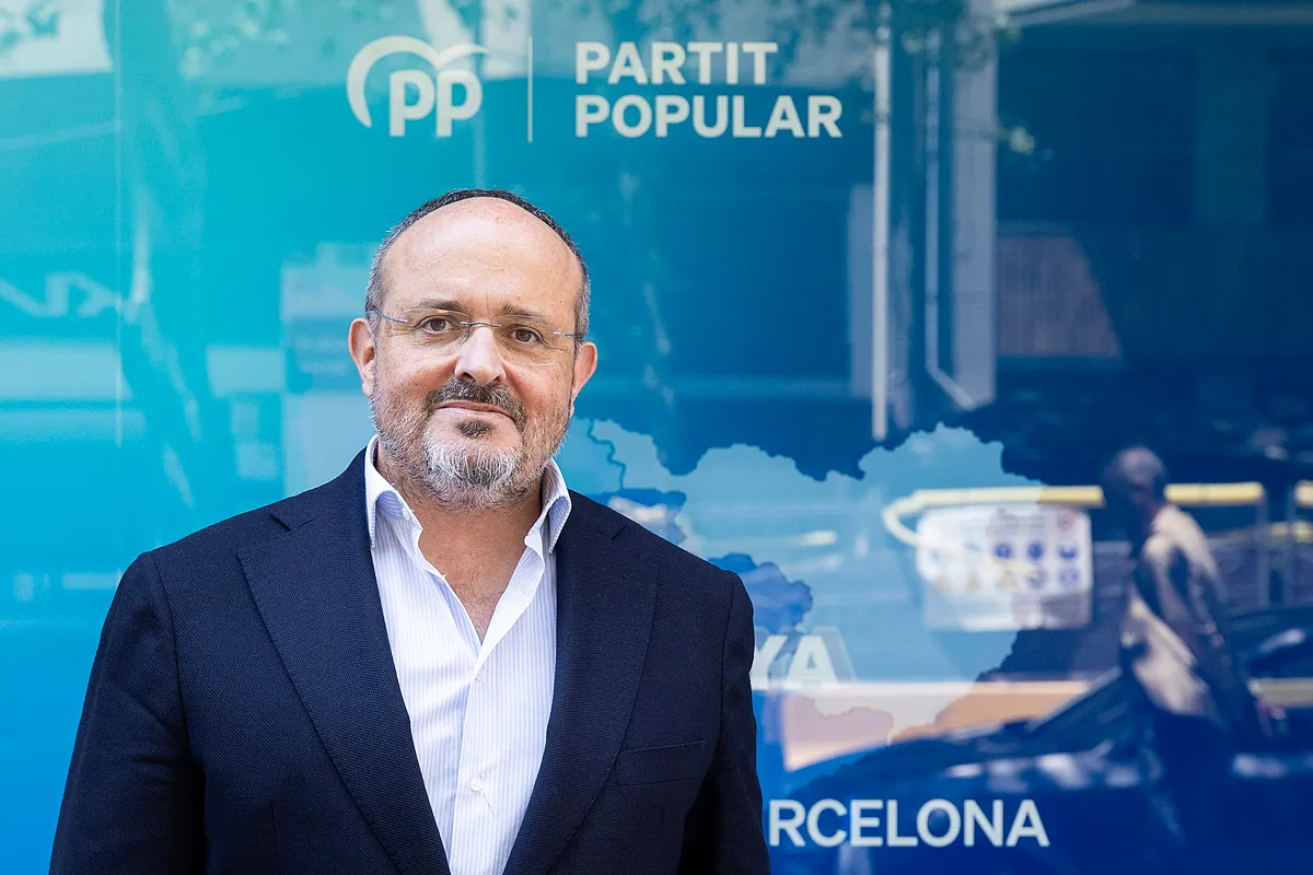 Alejandro Fernández: "No valen fórmulas del pasado, el PP será una alternativa sólida y creíble al nacionalismo catalán"