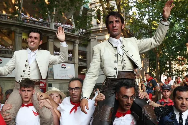Más orejas que buen toreo en la corrida de rejones del chupinazo: Armendáriz y Hermoso, a hombros en Pamplona