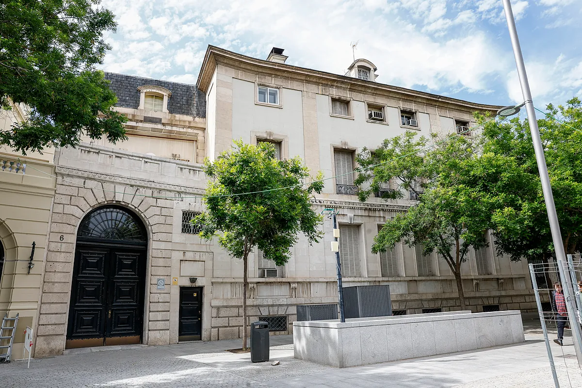 Así es el palacete de 2.300 metros de la 'socialite' Cuqui Fierro que no puede vender por 50 millones por líos familiares
