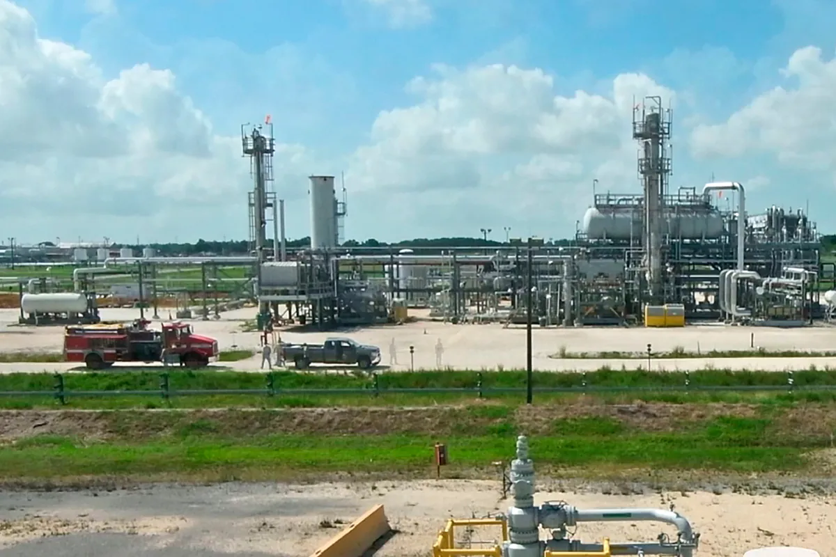 EEUU autoriza la compra temporal de petróleo ruso y da ingresos a Putin pero no baja el crudo por el colapso prolongado de Ormuz