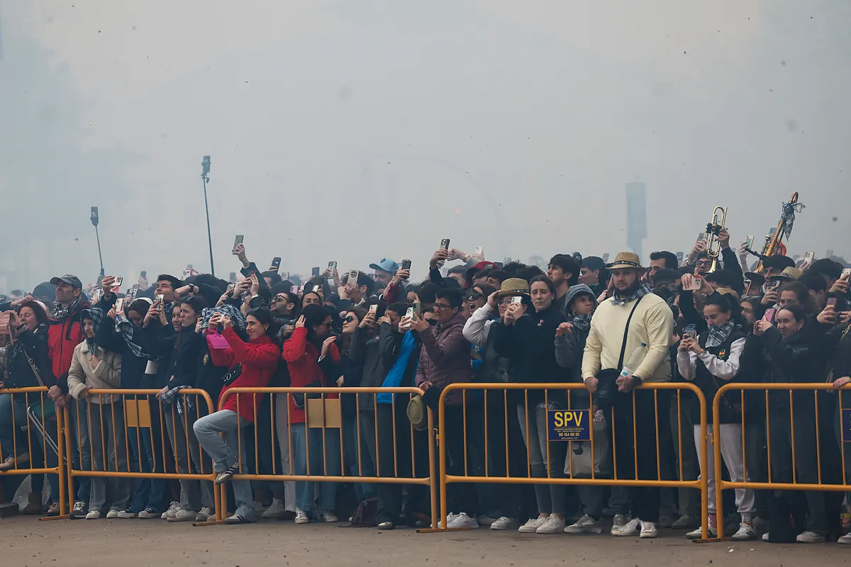 Mascletà de hoy, 4 de marzo, en las Fallas de Valencia 2026: hora, pirotecnia y dónde ver por TV y online