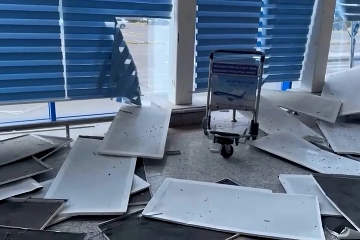 Así está el aeropuerto de Najicheván en Azerbaiyán tras el ataque con drones de Irán
