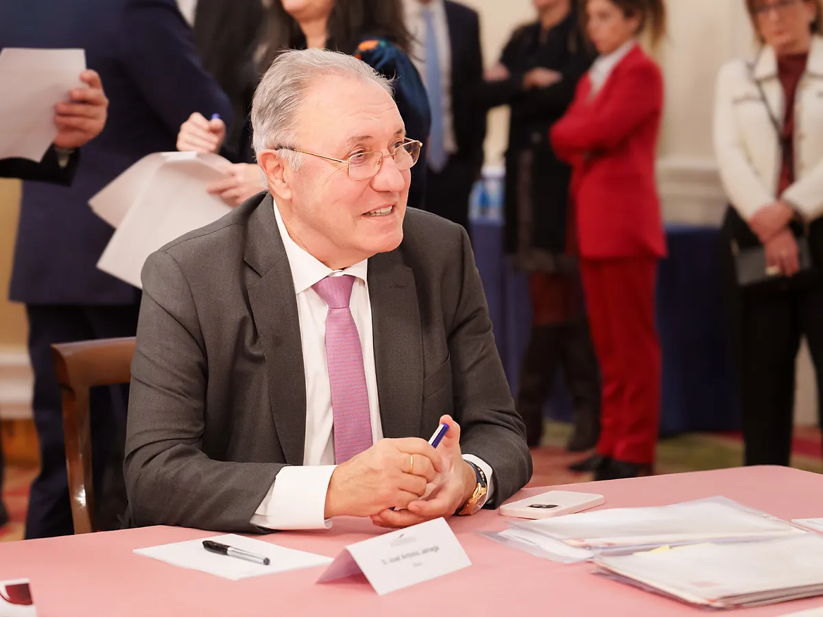 Talgo devuelve su sede a Álava tras asumir la Sepi y el Gobierno vasco el control de la compañía