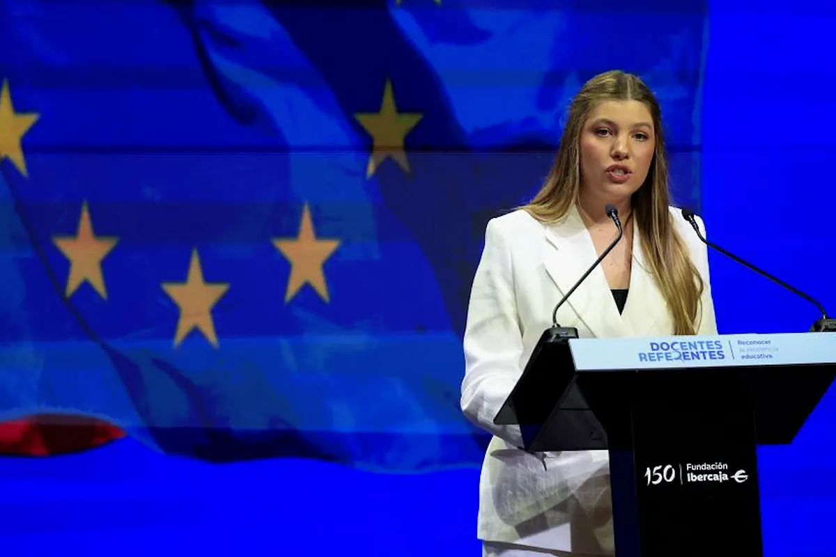 La Infanta Sofía destaca los problemas de la docencia en su primer discurso