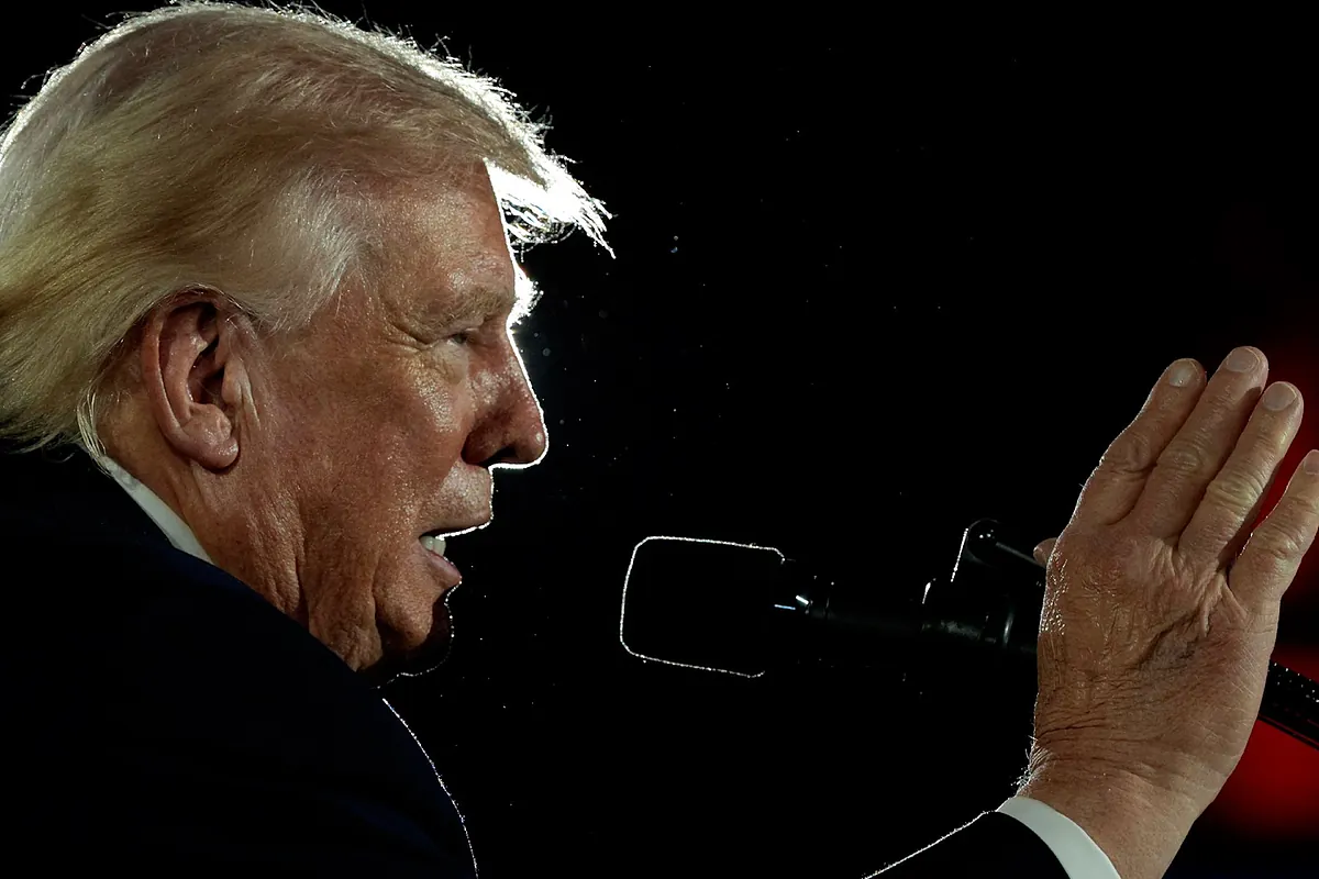 Trump presume de haber acabado con "8 guerras" y sigue hablando de acuerdo con Irán: "Tienen miedo a decirlo"