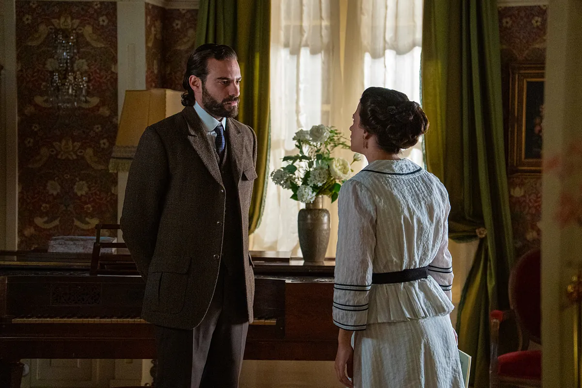 Avance de 'La Promesa', capítulo de hoy, viernes 26 de diciembre: Martina  sigue evitando a Adriano | Series