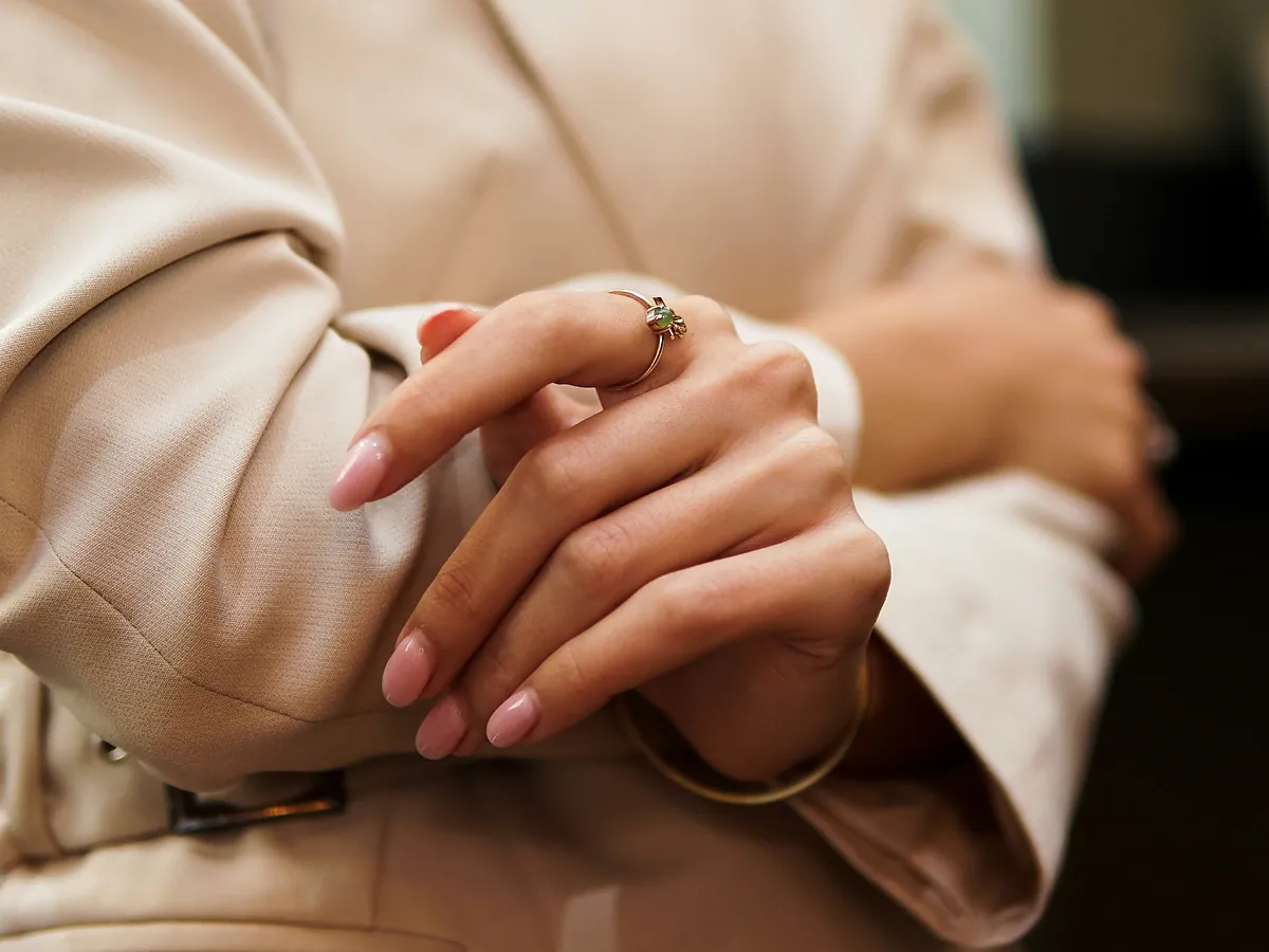 Los 5 tonos de uñas pastel que van a arrasar esta primavera porque son los más elegantes y limpios