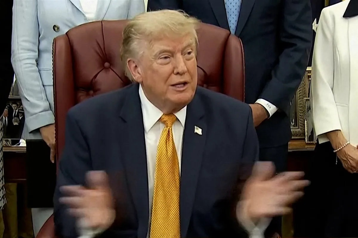 Donald Trump dice que están en conversaciones con Irán y que esta es su última oportunidad