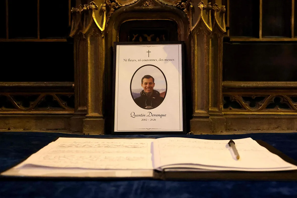 Así era el matemático veinteañero Quentin Deranque, un devoto católico y nacionalista al que mataron ultras de izquierdas causando un cisma político en Francia