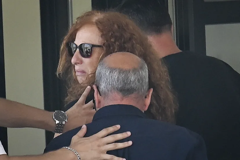 Silencio, lágrimas y dolor infinito en Gondomar, cuna y tumba de Diogo Jota  y su hermano: "No merecían este final, nadie lo merece" | Fútbol