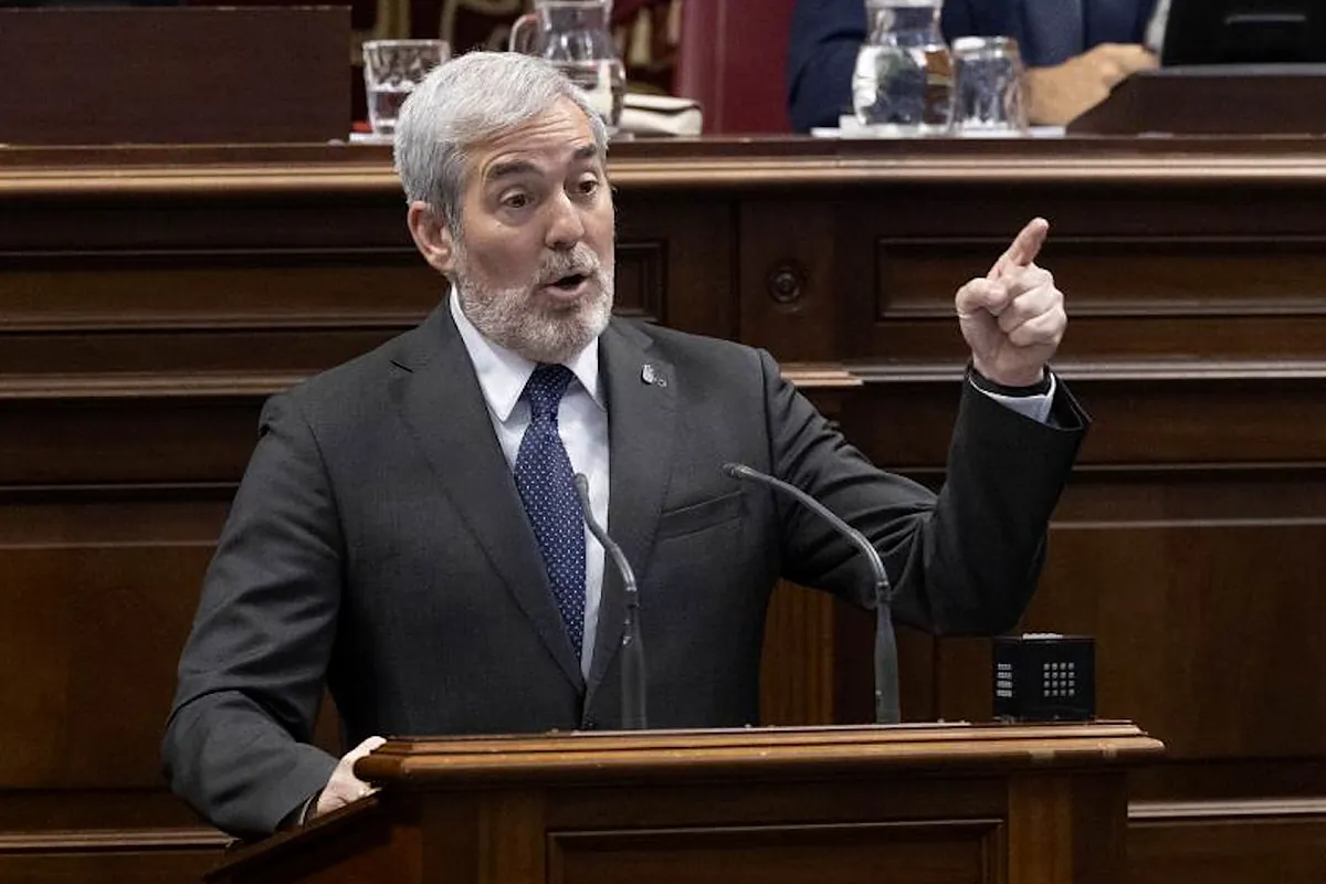 Clavijo: "No aceptamos que vengan de Madrid a poner en riesgo la seguridad de los canarios"