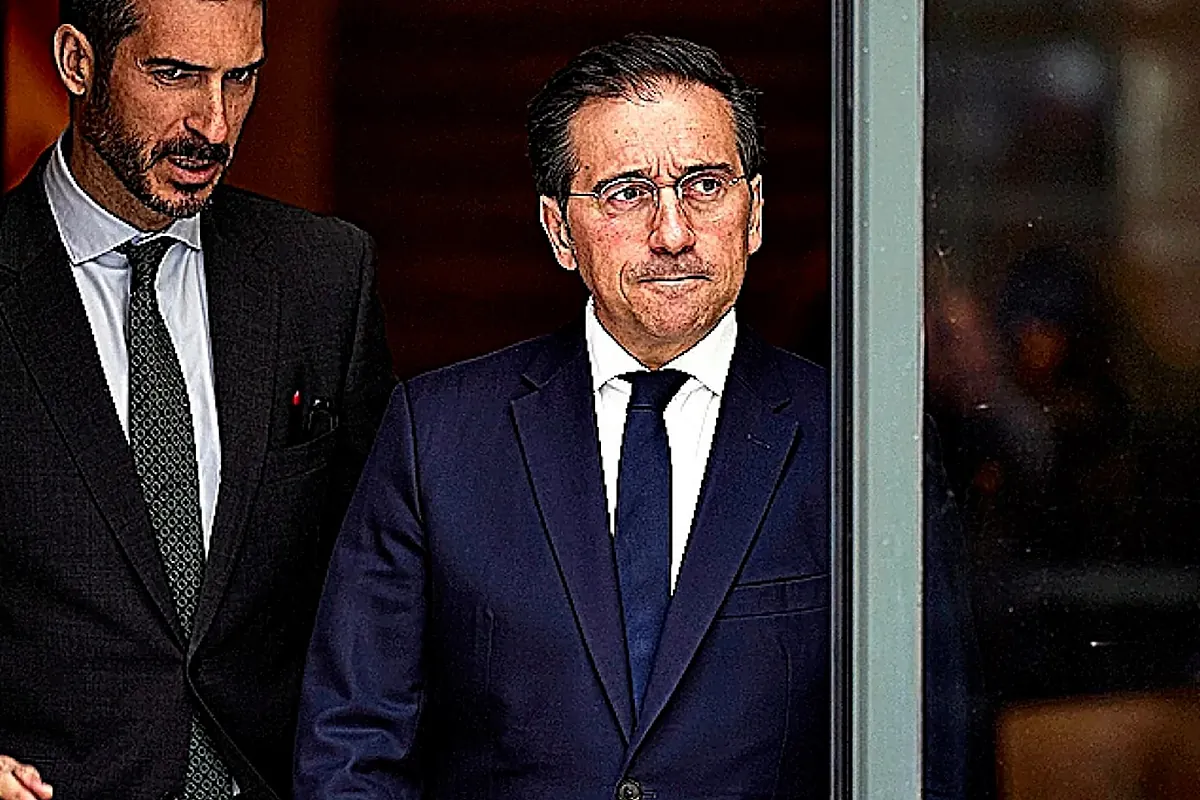 Albares no espera "ninguna consecuencia" por su veto al uso de las instalaciones de Rota y Morón