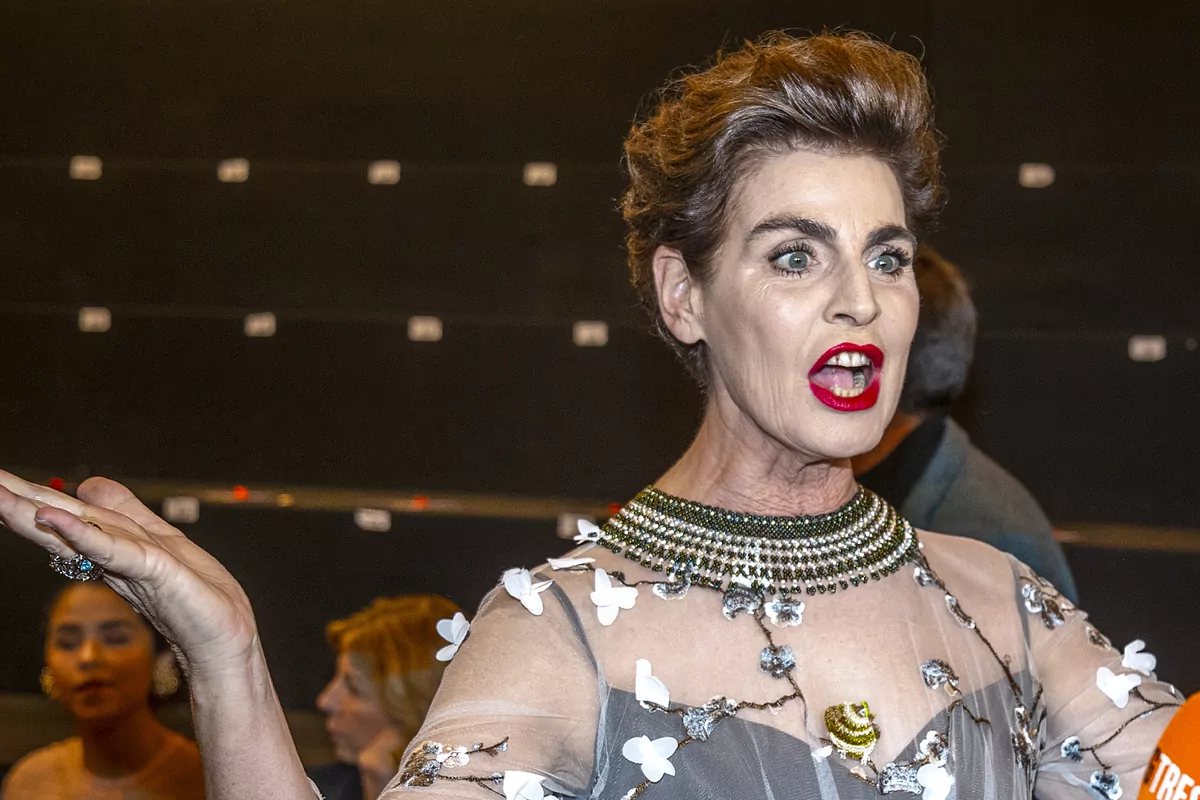 Antonia Dell'Atte: "Quiero ser la guía espiritual de Ana Obregón y estoy  dispuesta a ayudarla" | Famosos