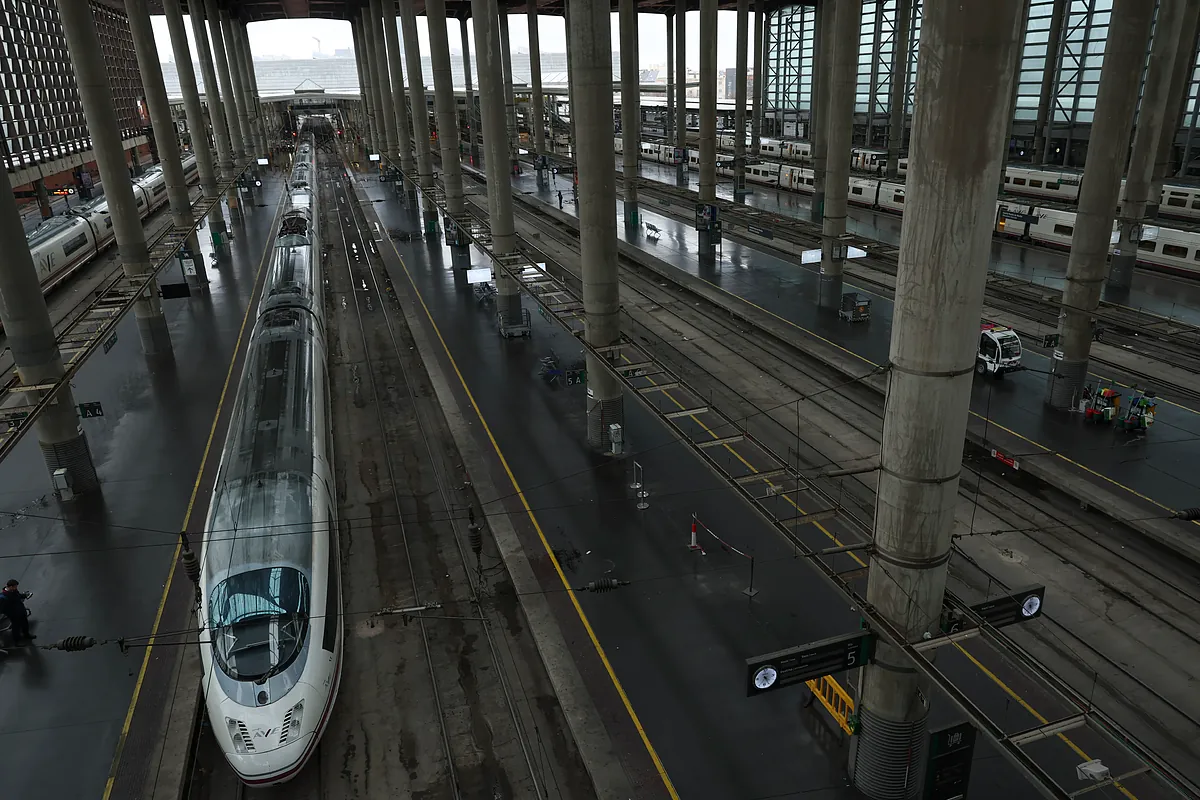 El fin de los fondos europeos quita a Adif un pulmón de 1.000 millones al año y hasta un tercio de la inversión en la red