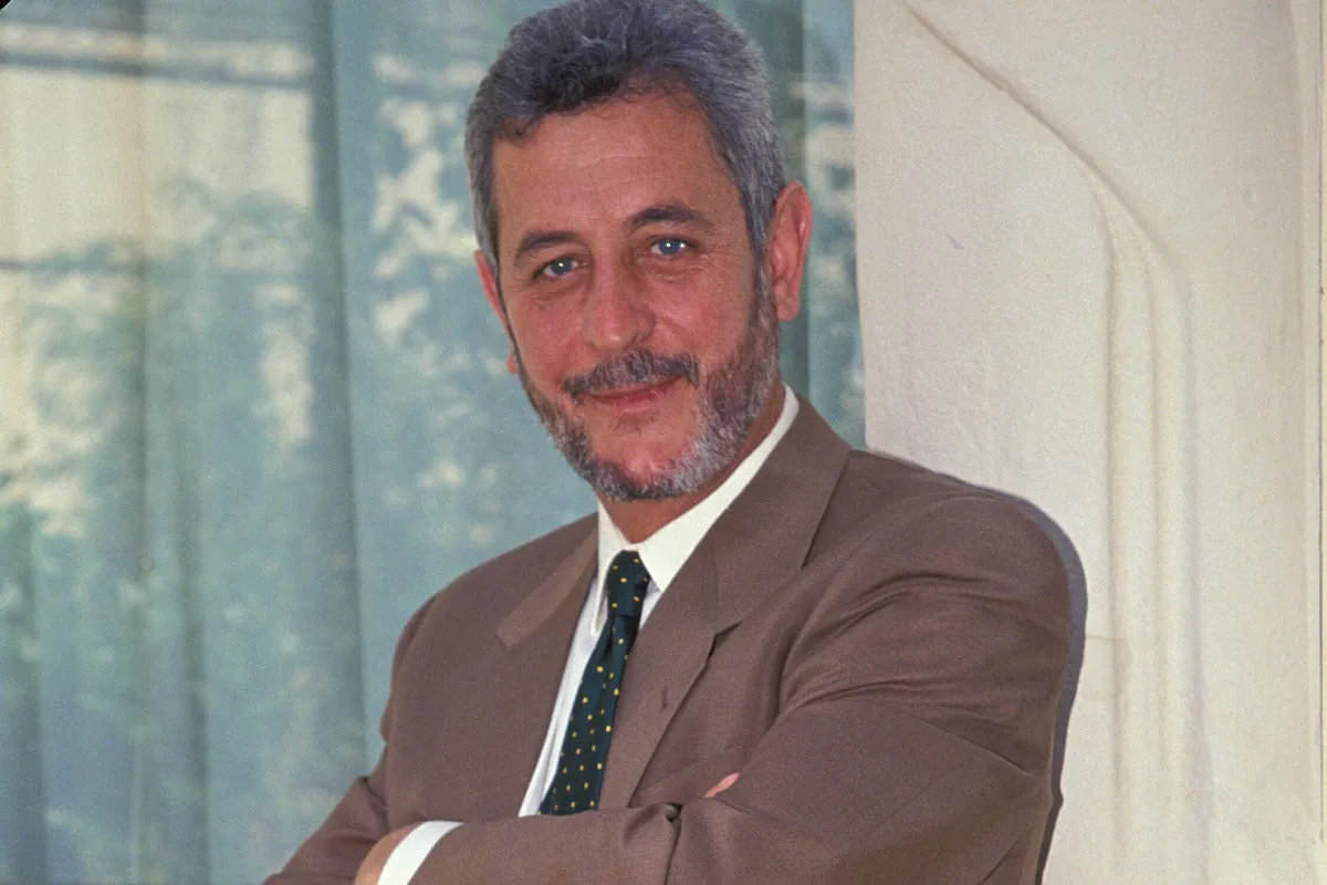 Juan Pardo: el retiro dorado entre Madrid y Galicia del cantante reconvertido en pintor