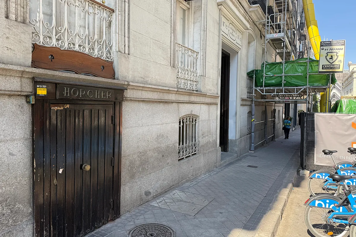 El restaurante Horcher, un clásico entre los clásicos, cierra temporalmente por las obras de reforma de su edificio