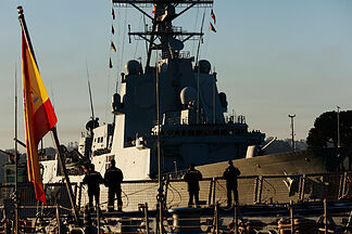 Pr�xima batalla en el Congreso: la (no) legalidad de evitar una votaci�n sobre la fragata Crist�bal Col�n