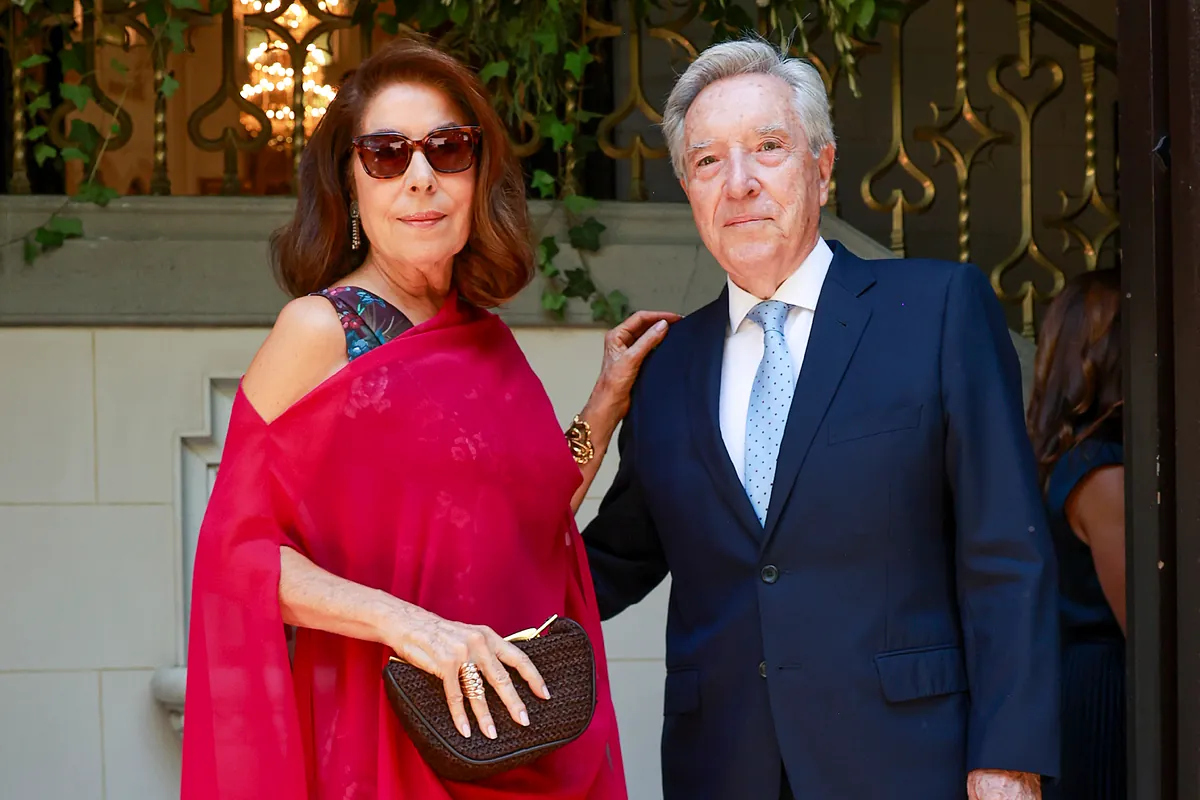 Iñaki Gabilondo, testigo de excepción en la boda de su nieta: así ha sido el romántico "sí, quiero" de María