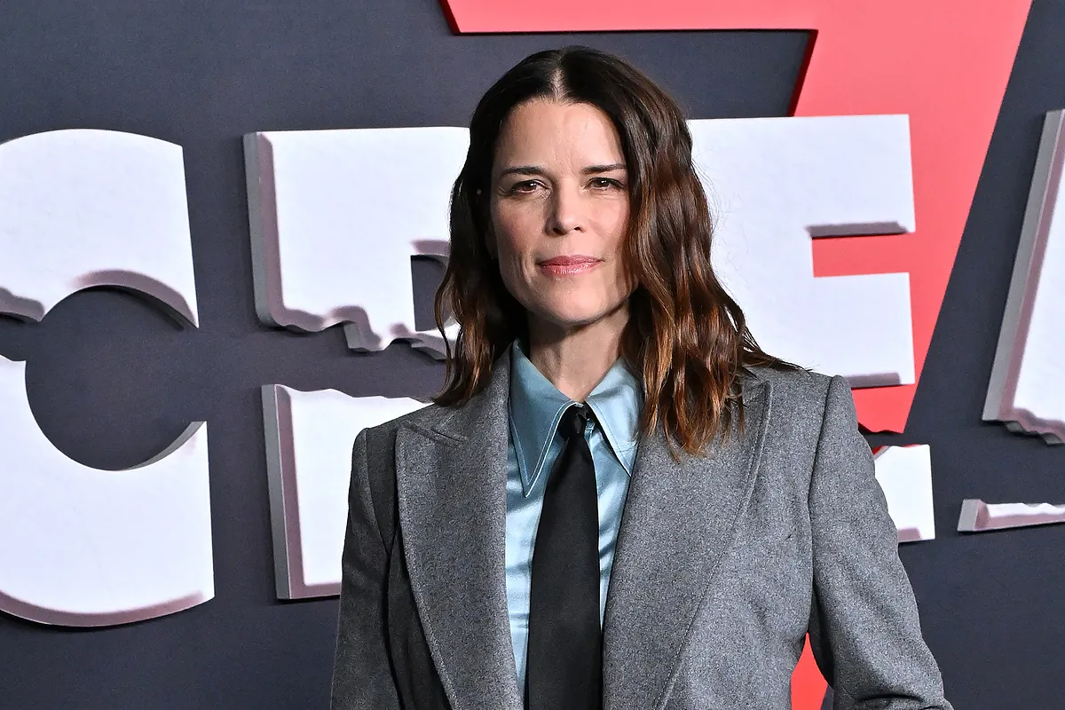 Neve Campbell: la actriz de los siete millones de dólares a quien las lesiones como bailarina la convirtieron en la reina del grito en el cine