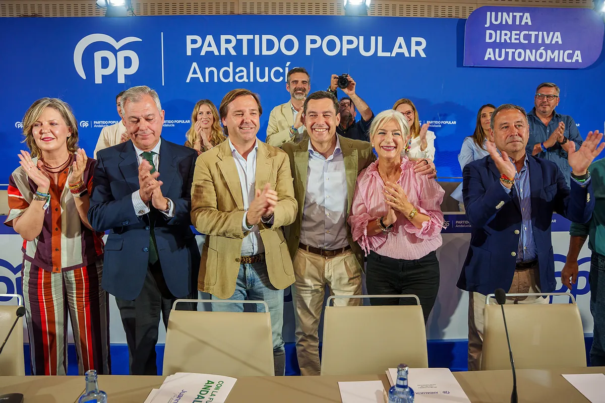 Juanma Moreno avisa a Vox: "No vamos a pedirle a nadie que nos regale ...