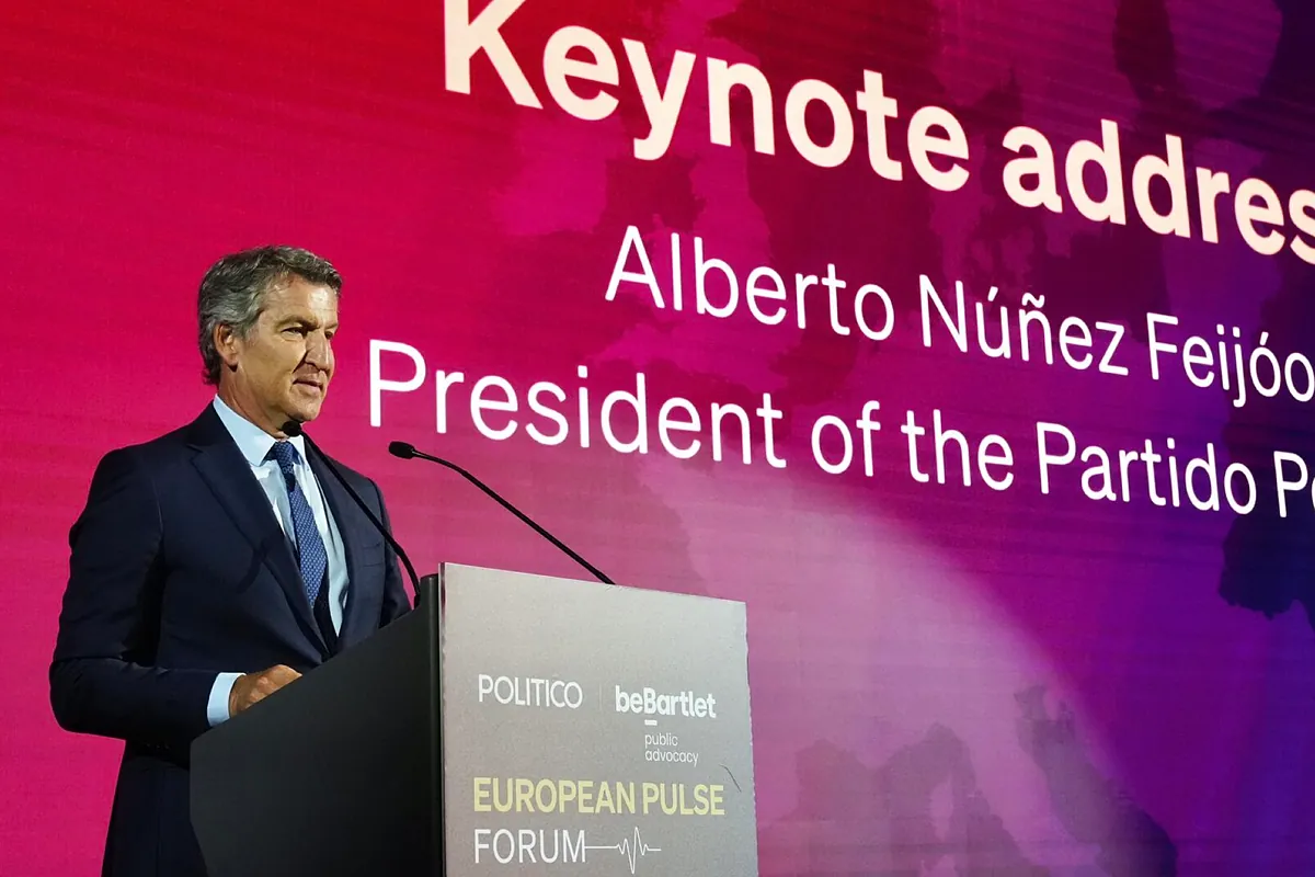 Feijóo avisa en un foro europeo que con la regularización "España exporta un problema migratorio a toda la UE"