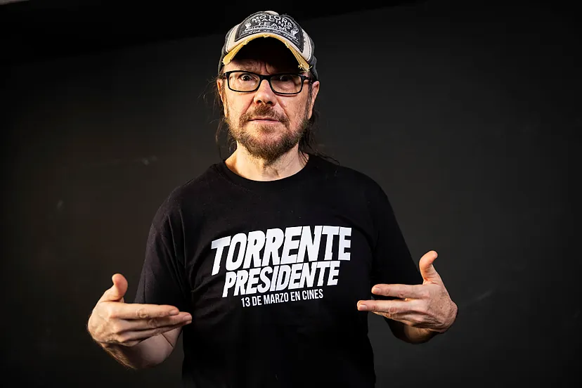 Santiago Segura: "El éxito molesta a la gente envidiosa y en España hay  tanta envidia como aceite de oliva. Somos exportadores" | Cine
