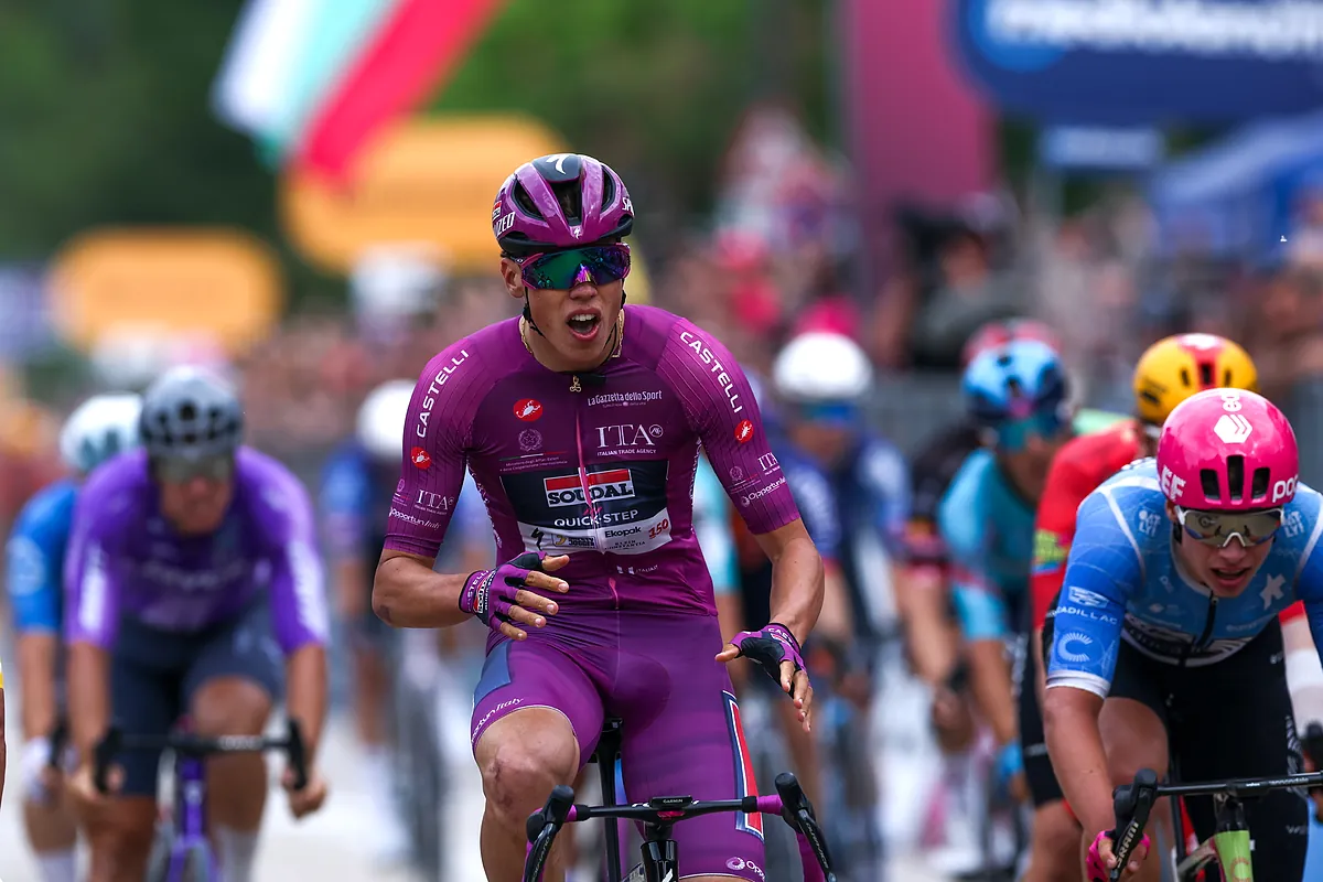 Magnier, imparable en el sprint, suma su segunda etapa en el Giro
