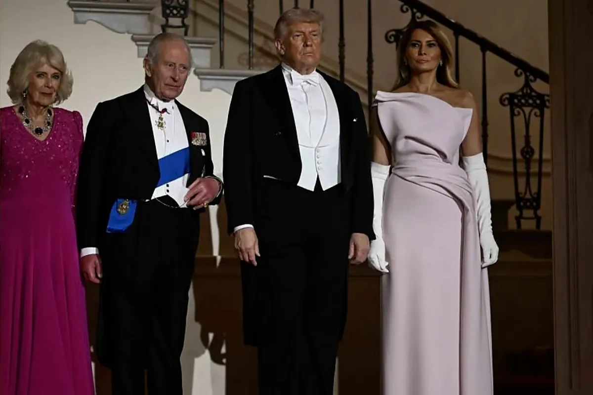 El rey Carlos III responde a Trump y provoca la carcajada del público: "Usted hablaría francés"