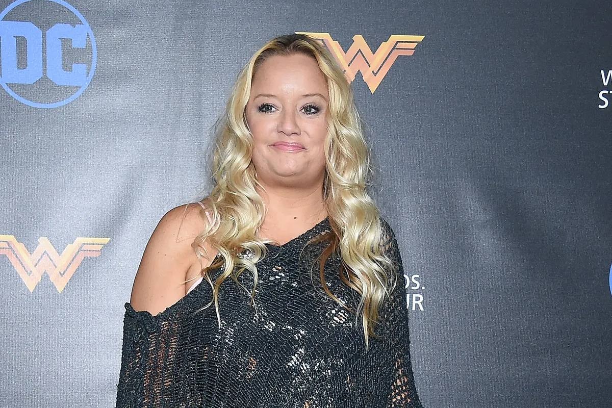 Lucy Davis, actriz de The Office, anuncia que padece cáncer con metástasis: "A todos los que estén en un viaje similar al mío, les deseo lo mejor"