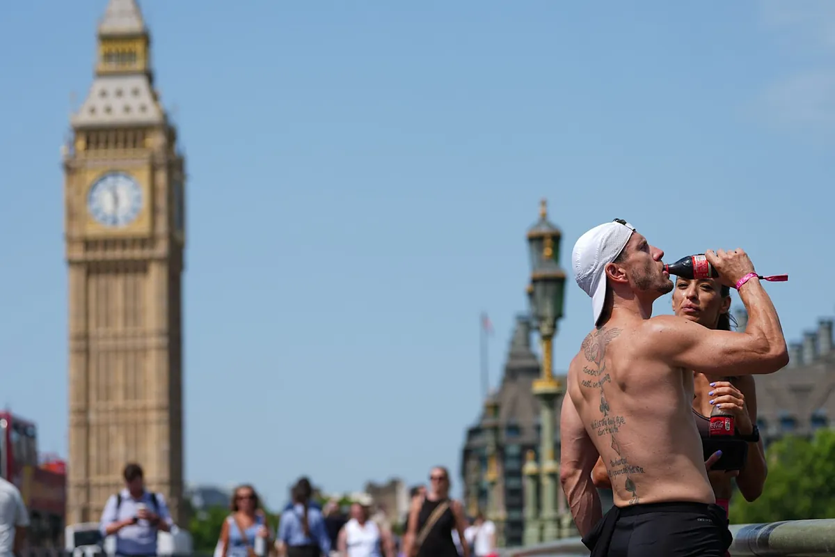 El este de Europa y Reino Unido sufren la ola de calor mientras España sigue en alerta