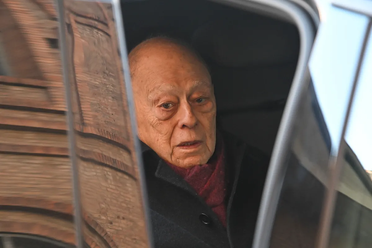 Jordi Pujol llega a la Audiencia Nacional para que lo examine un médico forense y decida sobre su declaración