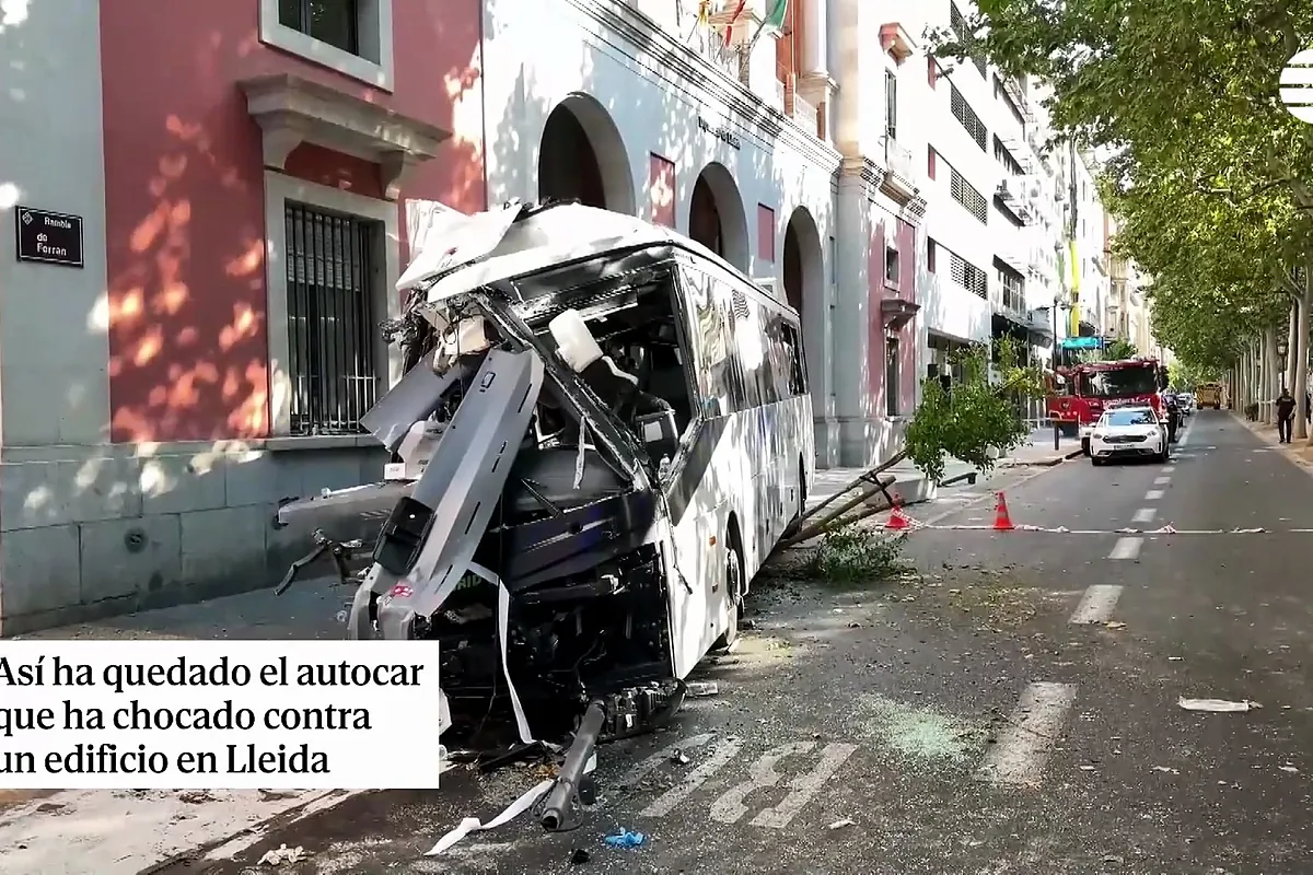 Más de 40 heridos, cuatro de ellos en estado crítico, en el accidente de autocar de Lleida