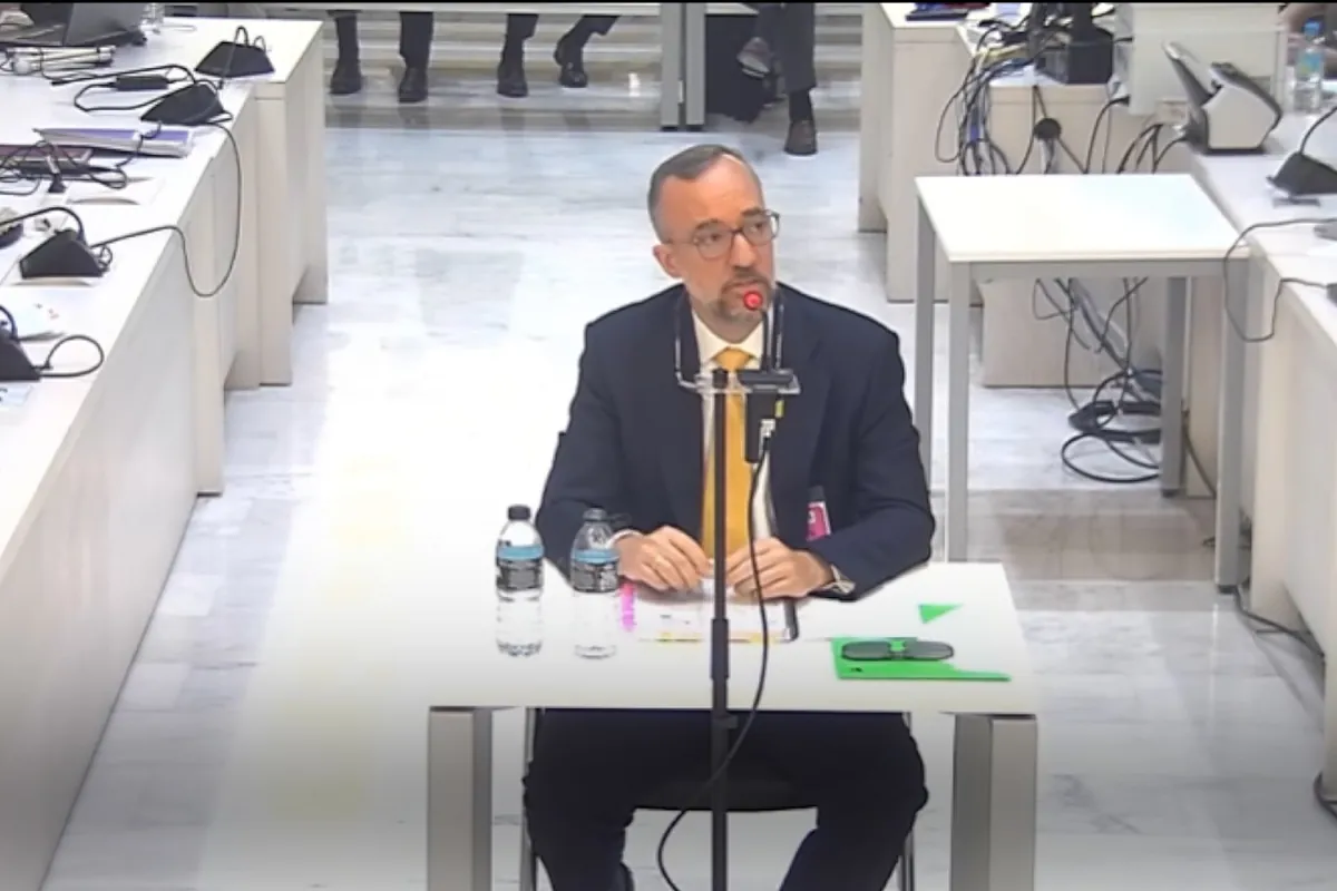 El ex número dos de Interior niega haber ordenado una investigación sobre Bárcenas: "Lo de los discos duros es una leyenda"