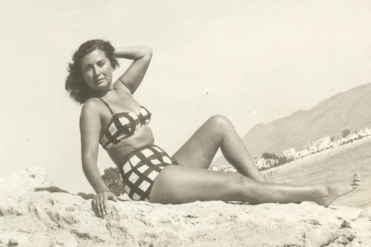 Muere a los 102 años Beatriz de Lenclós: la primera española que posó en bikini y con la que Franco hizo la vista gorda