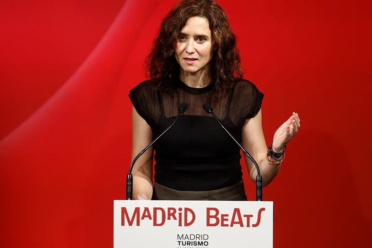 La Comunidad de Madrid confirma que Ayuso visitó el ático tras su compra "como una opción para trasladar allí su despacho" por las obras de Sol
