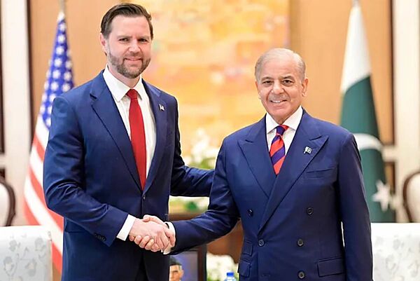 Pakistán presiona para que EEUU e Irán regresen a la mesa de negociación antes de que expire el alto el fuego