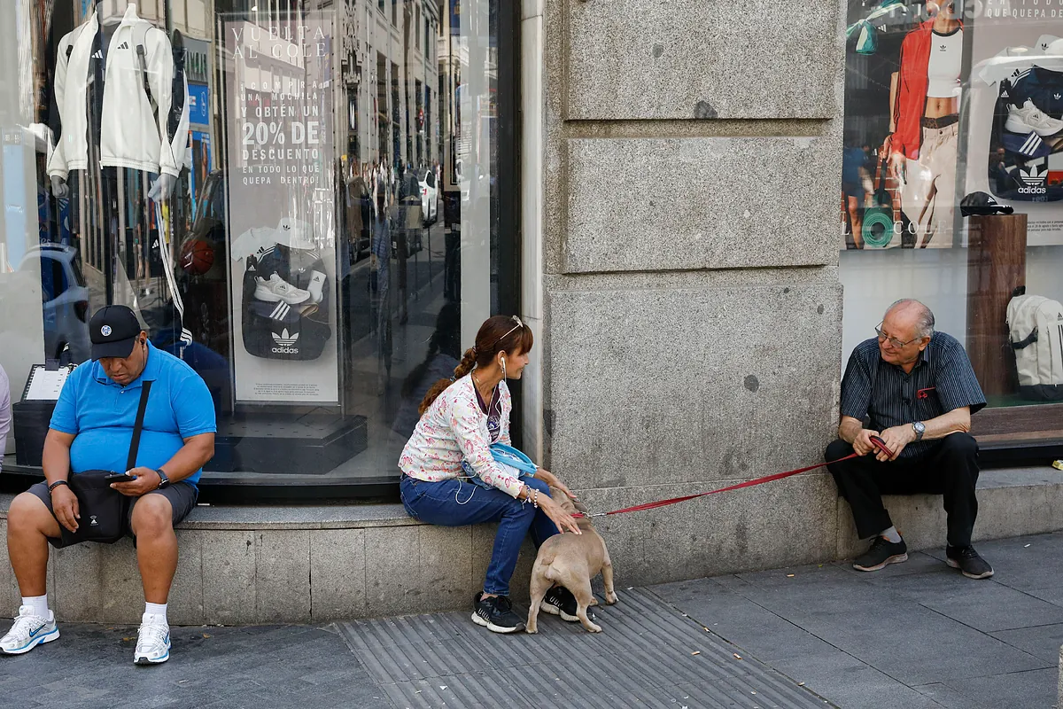 El envejecimiento amenaza el Estado del bienestar: solo cuatro de cada diez españoles aportan más en impuestos de lo que reciben a lo largo de su vida