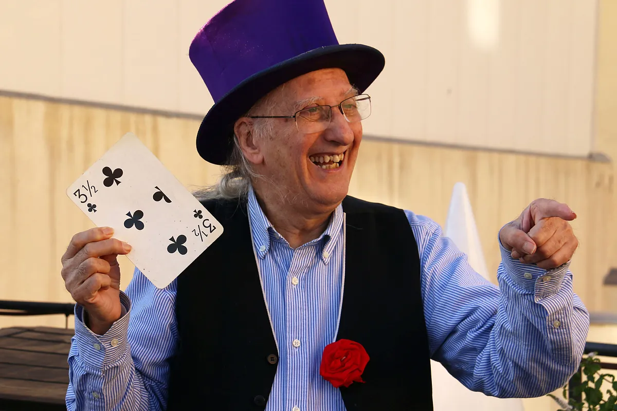 La Comunidad de Madrid dará el Premio de Cultura al mago Juan Tamariz, fallecido esta semana a los 83 años
