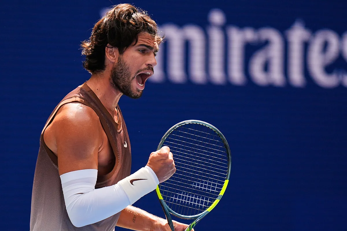 Alcaraz - Safiullin, en directo hoy | Partido de primera ronda del US Open 2026
