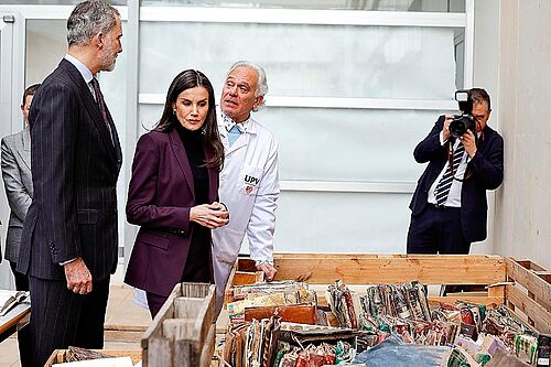 Los Reyes siguen volcados con la recuperaci�n an�mica tras la dana: una decena de visitas para apoyar a los afectados