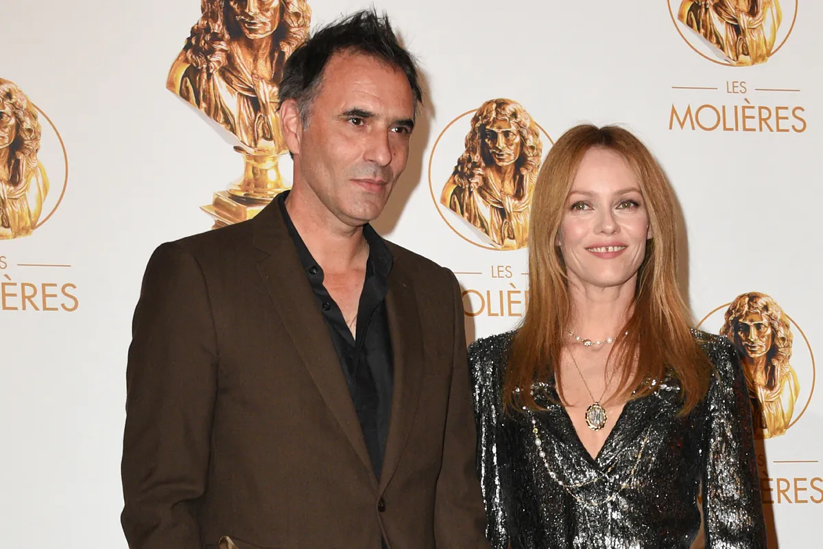 Vanessa Paradis, expareja de Johnny Depp, anuncia su separación de Samuel Benchetrit