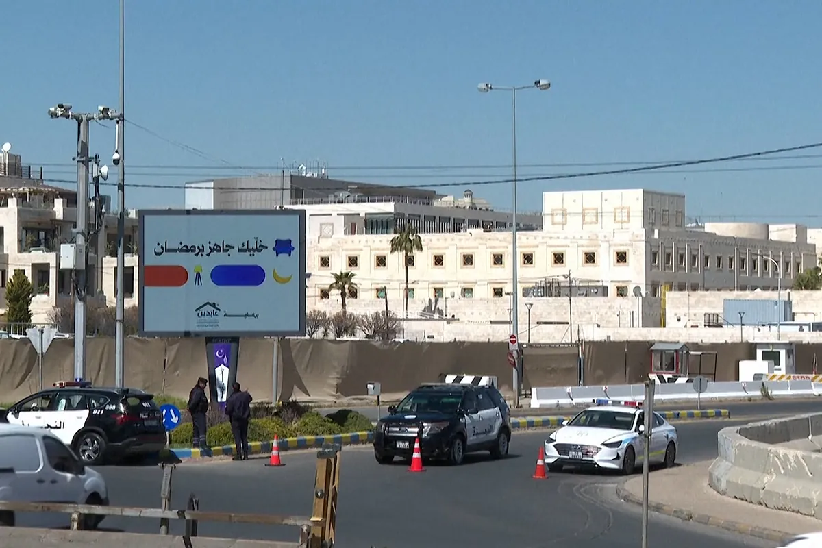 Suenan las sirenas y evacúan la embajada de EEUU en Jordania por "amenazas" de Irán